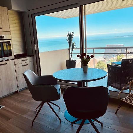 Studio, vue mer à 150m de la plage Trouville-sur-Mer Esterno foto